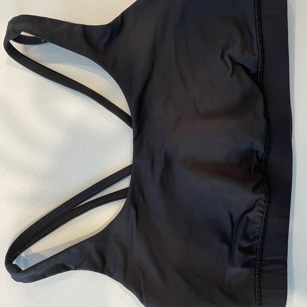 Black lululemon sports bra.